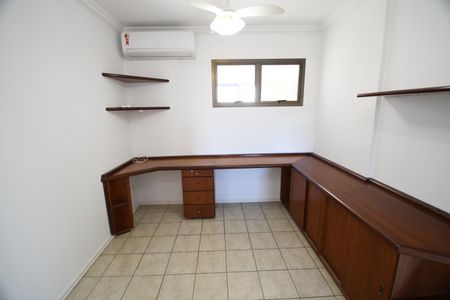 Apartamento à venda com 137m², 3 quartos e 2 vagasEscritório