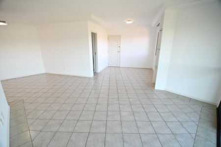 Apartamento à venda com 137m², 3 quartos e 2 vagasSala