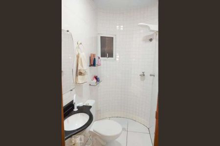 Casa à venda com 200m², 2 quartos e 2 vagasBanheiro