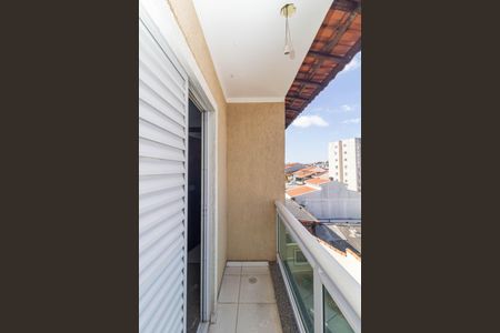 Casa de condomínio à venda com 101m², 2 quartos e 2 vagasVaranda da Suíte