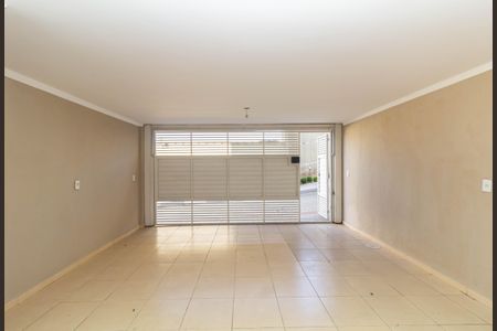 Casa de condomínio à venda com 101m², 2 quartos e 2 vagasGaragem