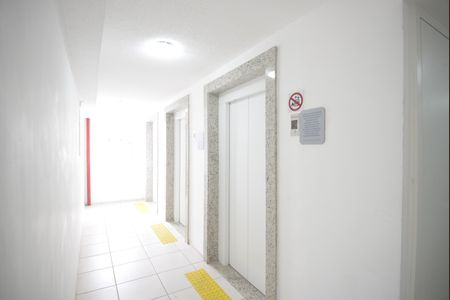 Apartamento à venda com 35m², 2 quartos e sem vagaÁrea comum