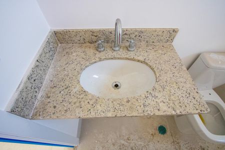 Apartamento para alugar com 68m², 2 quartos e 2 vagasBanheiro 