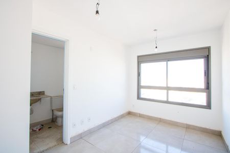 Apartamento para alugar com 68m², 2 quartos e 2 vagasSuíte