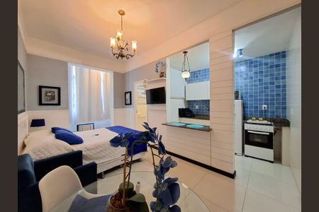 Studio para alugar com 28m², 1 quarto e sem vagaSala/Quarto
