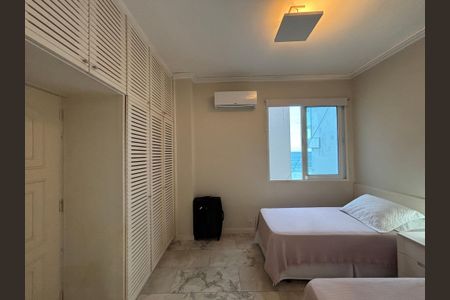 Apartamento à venda com 254m², 4 quartos e 1 vagaSuíte 1