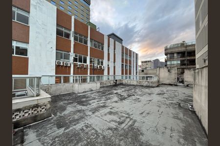 Apartamento à venda com 254m², 4 quartos e 1 vagaÁrea comum