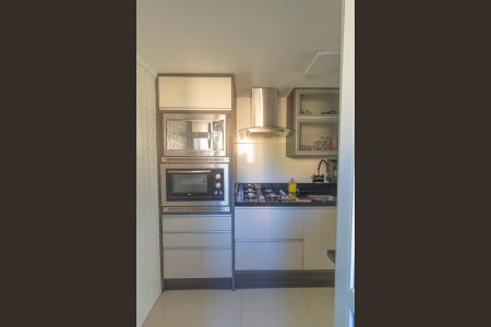 Apartamento à venda com 56m², 2 quartos e 1 vaga Apartamento à venda com 56m², 2 quartos e 1 vagaCozinha