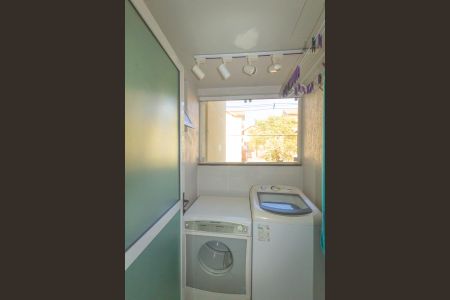 Apartamento à venda com 56m², 2 quartos e 1 vaga Apartamento à venda com 56m², 2 quartos e 1 vagaÁrea de Serviço