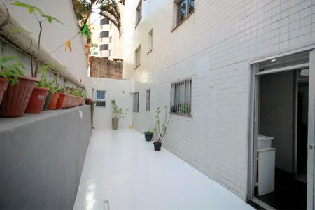 Apartamento à venda com 360m², 4 quartos e 4 vagasVaranda de Serviço