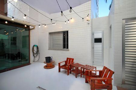 Apartamento à venda com 360m², 4 quartos e 4 vagasVaranda fundos