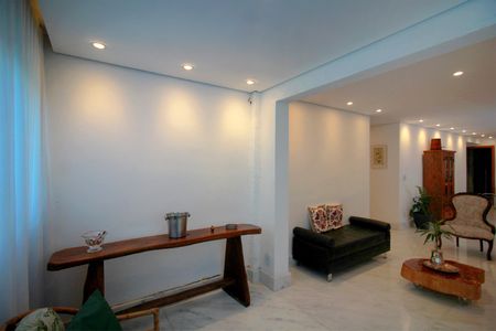 Apartamento à venda com 360m², 4 quartos e 4 vagasVaranda Coberta