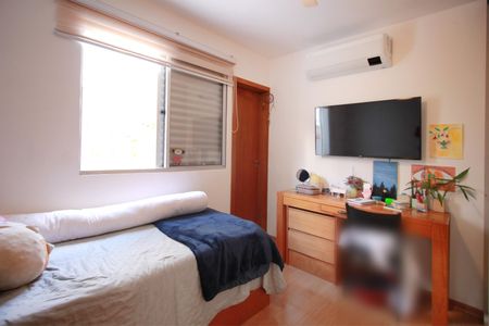 Apartamento à venda com 360m², 4 quartos e 4 vagasSuite 2