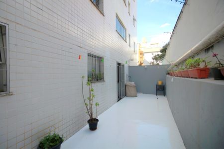 Apartamento à venda com 360m², 4 quartos e 4 vagasVaranda de Serviço