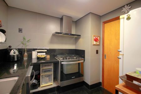 Apartamento à venda com 360m², 4 quartos e 4 vagasCozinha