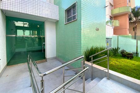 Apartamento à venda com 360m², 4 quartos e 4 vagasEntrada