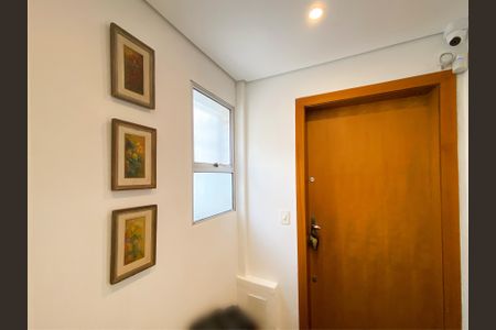 Apartamento à venda com 360m², 4 quartos e 4 vagasEntrada