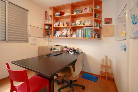 Apartamento à venda com 360m², 4 quartos e 4 vagasQuarto 2