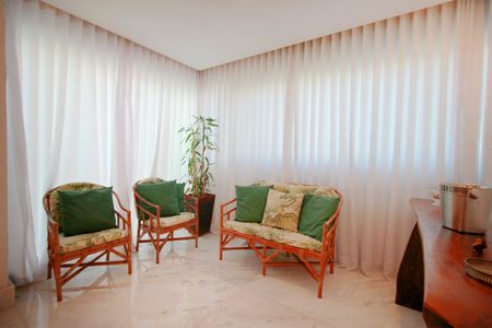 Apartamento à venda com 360m², 4 quartos e 4 vagasVaranda Coberta