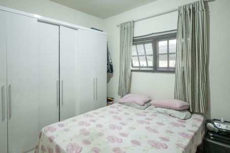 Casa à venda com 294m², 3 quartos e 4 vagas Casa à venda com 294m², 3 quartos e 4 vagasSuíte