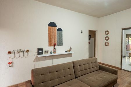 Casa à venda com 294m², 3 quartos e 4 vagas Casa à venda com 294m², 3 quartos e 4 vagasSala