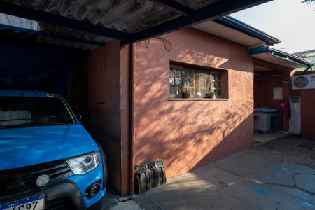 Casa à venda com 294m², 3 quartos e 4 vagas Casa à venda com 294m², 3 quartos e 4 vagasGaragem