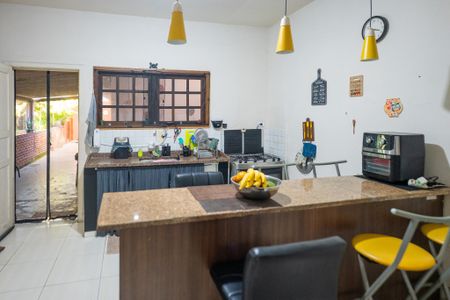 Casa à venda com 294m², 3 quartos e 4 vagas Casa à venda com 294m², 3 quartos e 4 vagasCozinha
