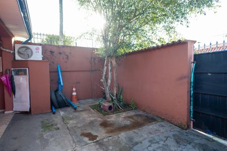 Casa à venda com 294m², 3 quartos e 4 vagas Casa à venda com 294m², 3 quartos e 4 vagasÁrea comum