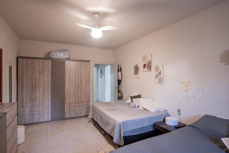 Casa à venda com 294m², 3 quartos e 4 vagas Casa à venda com 294m², 3 quartos e 4 vagasQuarto 1