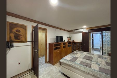 Apartamento à venda com 192m², 3 quartos e 1 vaga Apartamento à venda com 192m², 3 quartos e 1 vagaSuite 3