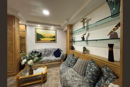 Apartamento à venda com 192m², 3 quartos e 1 vaga Apartamento à venda com 192m², 3 quartos e 1 vagaSala 2