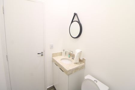 Apartamento à venda com 55m², 2 quartos e sem vagaBanheiro