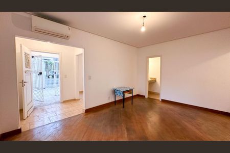 Casa à venda com 243m², 6 quartos e 3 vagasFoto 31