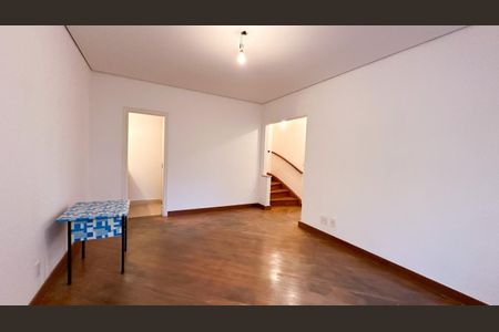 Casa à venda com 243m², 6 quartos e 3 vagasFoto 32