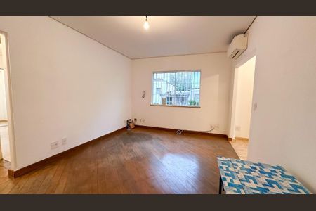 Casa à venda com 243m², 6 quartos e 3 vagasFoto 29