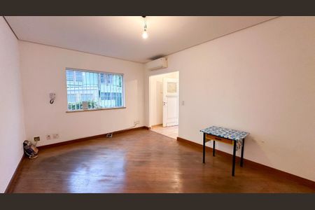 Casa à venda com 243m², 6 quartos e 3 vagasFoto 30