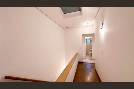 Casa à venda com 243m², 6 quartos e 3 vagasFoto 12