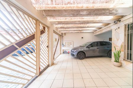 Casa à venda com 205m², 3 quartos e 3 vagas Casa à venda com 205m², 3 quartos e 3 vagasGaragem