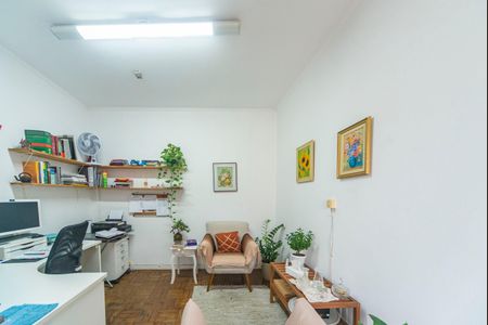 Casa à venda com 205m², 3 quartos e 3 vagas Casa à venda com 205m², 3 quartos e 3 vagasEdícula