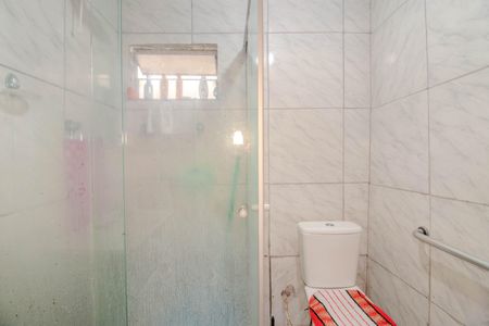 Casa à venda com 340m², 2 quartos e 1 vaga Casa à venda com 340m², 2 quartos e 1 vagaBanheiro