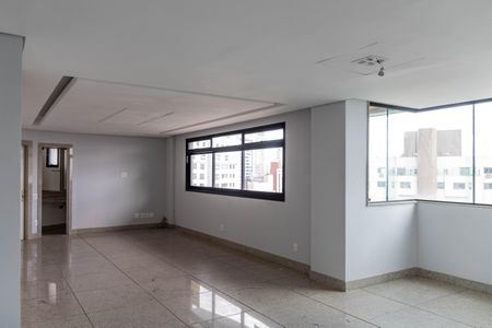 Apartamento para alugar com 388m², 3 quartos e 4 vagas Apartamento para alugar com 388m², 3 quartos e 4 vagasSala