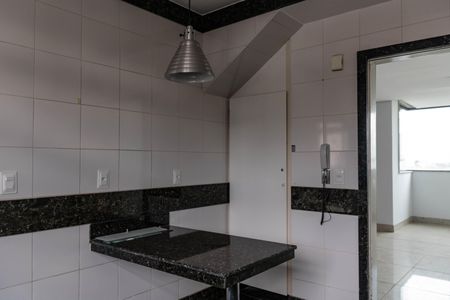 Apartamento para alugar com 388m², 3 quartos e 4 vagas Apartamento para alugar com 388m², 3 quartos e 4 vagasCozinha