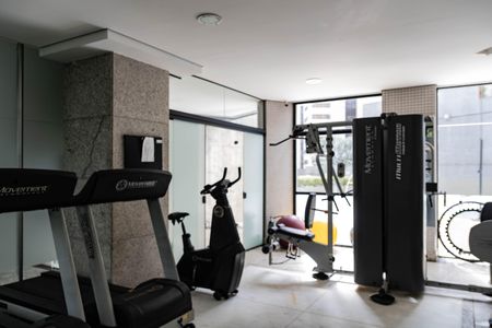 Apartamento para alugar com 388m², 3 quartos e 4 vagas Apartamento para alugar com 388m², 3 quartos e 4 vagasÁrea comum - Academia