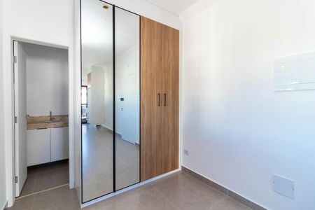 Apartamento à venda com 30m², 1 quarto e sem vaga Apartamento à venda com 30m², 1 quarto e sem vagaQuarto