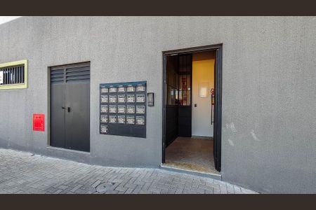 Apartamento à venda com 30m², 1 quarto e sem vaga Apartamento à venda com 30m², 1 quarto e sem vagaFachada do Prédio