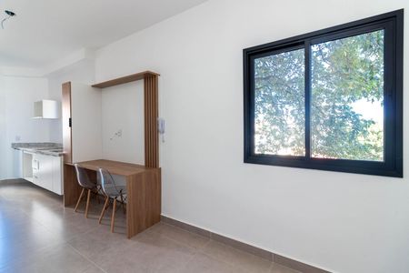 Apartamento à venda com 30m², 1 quarto e sem vaga Apartamento à venda com 30m², 1 quarto e sem vagaQuarto