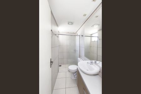 Apartamento à venda com 57m², 2 quartos e 1 vaga Apartamento à venda com 57m², 2 quartos e 1 vagaBanheiro