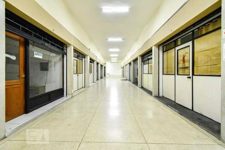 Studio à venda com 28m², 1 quarto e sem vagaÁrea comum