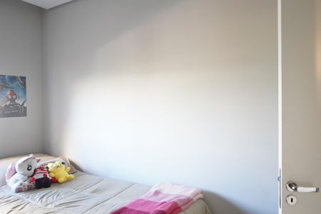 Apartamento à venda com 74m², 3 quartos e 2 vagasQuarto 2