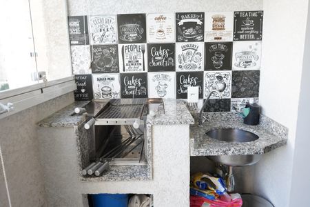 Apartamento à venda com 74m², 3 quartos e 2 vagasÁrea de Serviço